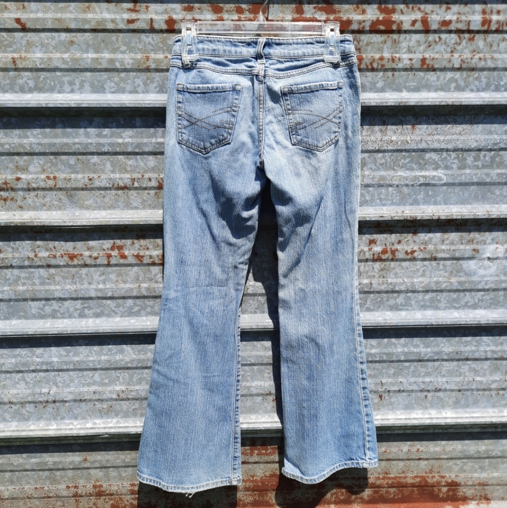 Aeropostale Stretch Flare Short Jeans - Picture 4 of 12